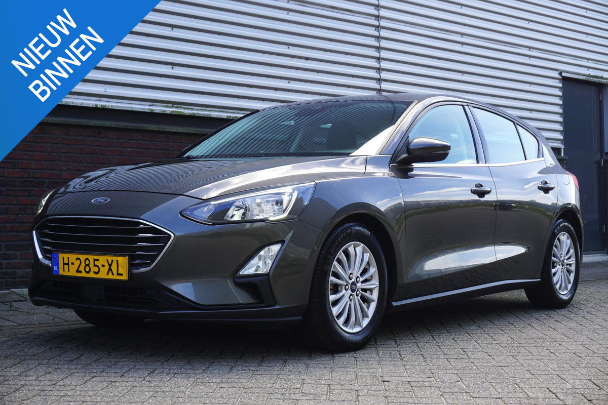 Ford Focus 1.0 EcoB.125PK Titanium Bus/Inparkeer hulpsysteem/ 100%Dealeronderhouden.