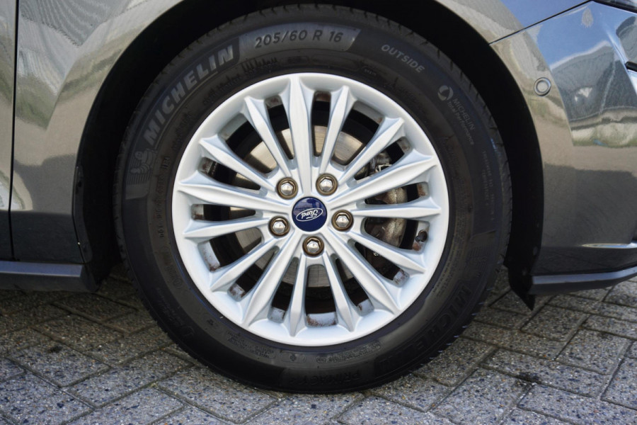 Ford Focus 1.0 EcoB.125PK Titanium Bus/Inparkeer hulpsysteem/ 100%Dealeronderhouden.