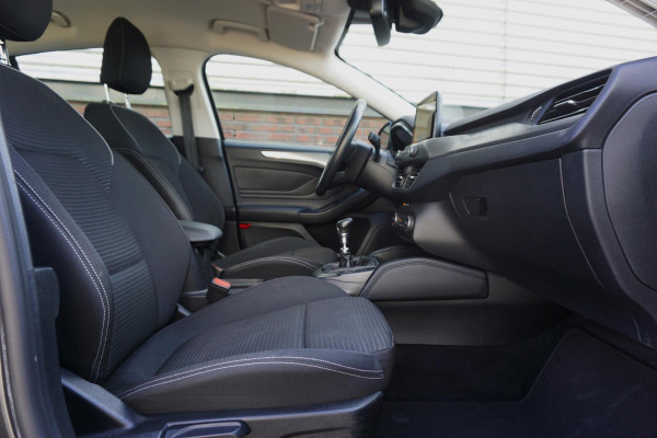 Ford Focus 1.0 EcoB.125PK Titanium Bus/Inparkeer hulpsysteem/ 100%Dealeronderhouden.