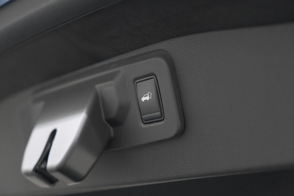 Renault Austral 1.2 E-Tech full hybrid 200 esprit Alpine | Panoramadak | Harman Kardon Audio | 360 Camera | Head-Up Display