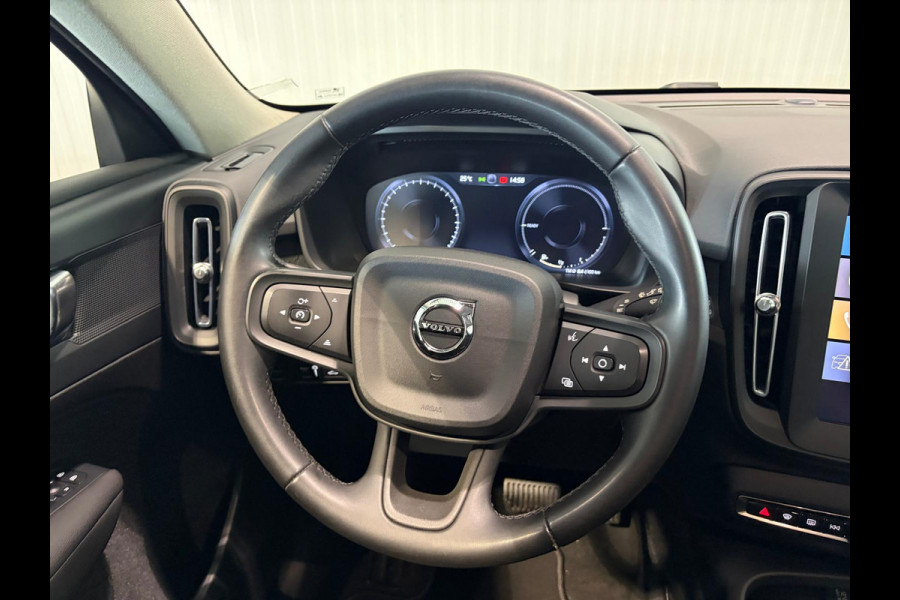 Volvo XC40 T4 Aut. Plug-in Hybrid Bright Parkassist Airco DAB+ 211pk