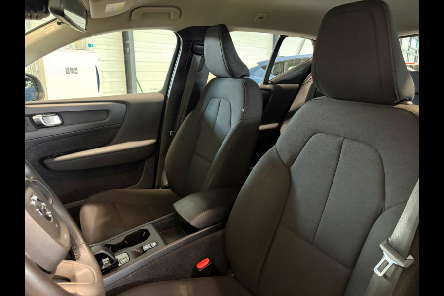 Volvo XC40 T4 Aut. Plug-in Hybrid Bright Parkassist Airco DAB+ 211pk