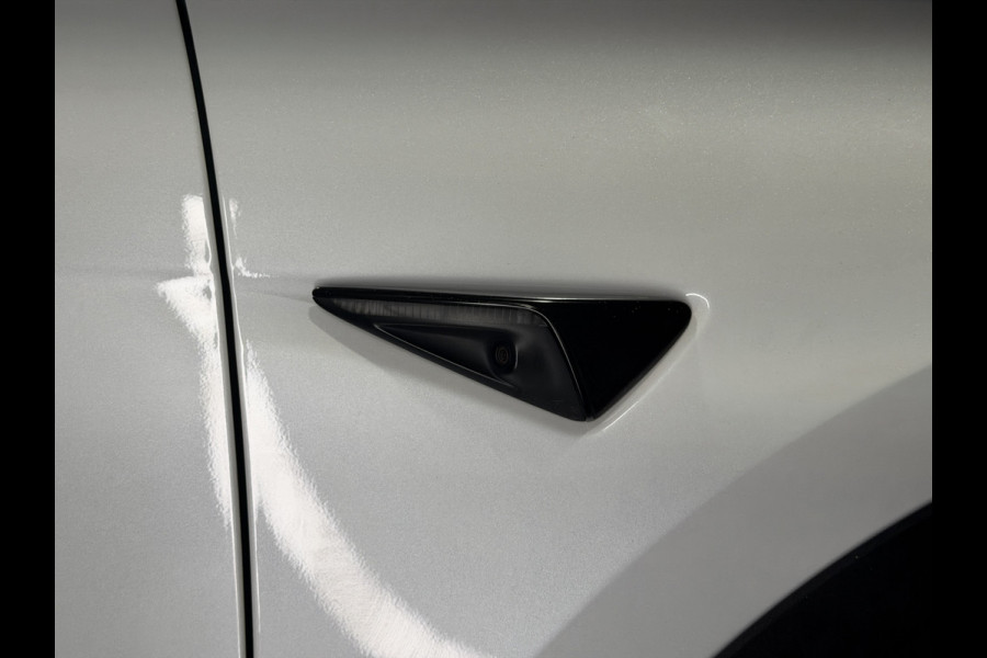 Tesla Model Y RWD 58 kWh | Cruise Control Adaptief | Soh (batterijcheck) Waarde 92,2 %