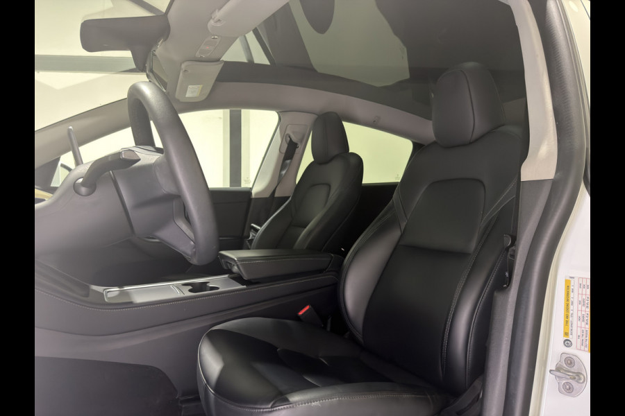 Tesla Model Y RWD 58 kWh | Cruise Control Adaptief | Soh (batterijcheck) Waarde 92,2 %