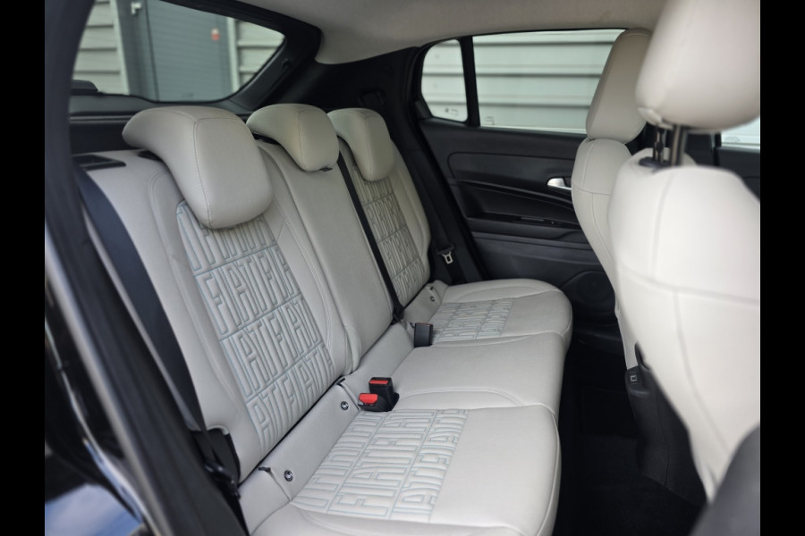 Fiat 600 105PK Hybrid La Prima | Massagestoel | Leder | Full options |