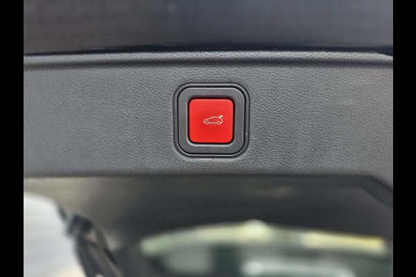 Fiat 600 105PK Hybrid La Prima | Massagestoel | Leder | Full options |