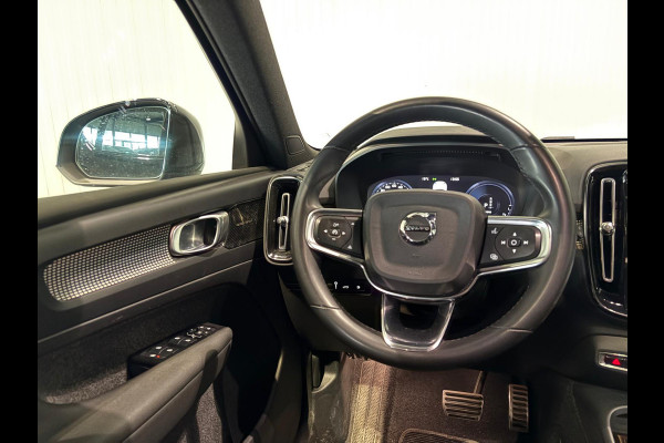 Volvo XC40 T4 Aut. Plug-in Hybrid R-Design Parkeercamera Panoramadak 211pk
