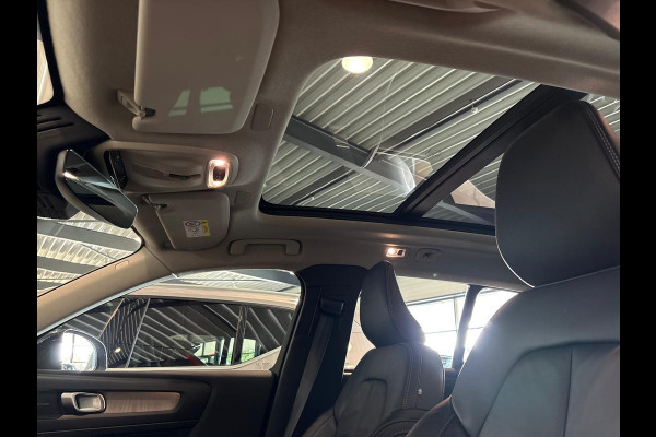 Volvo XC40 T4 Aut. Plug-in Hybrid Inscription ACC Parkeercamera Stoelverwarming 211pk