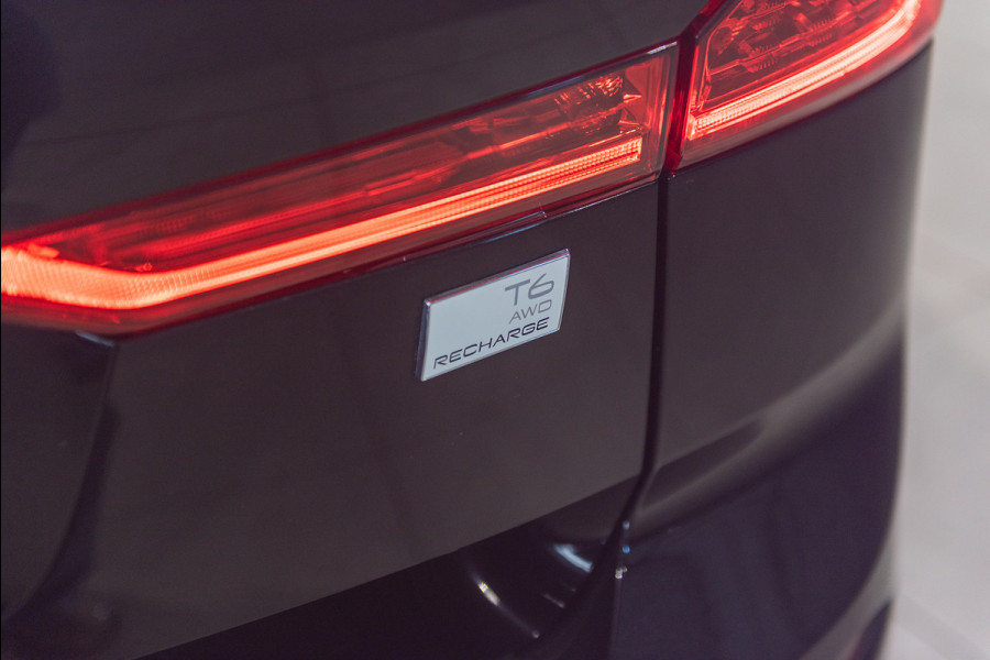 Volvo XC60 T6 Aut. Long Range Bright Trekhaak Leder Keyless 350pk