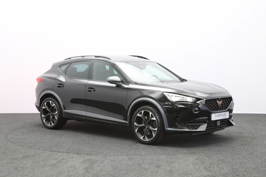 CUPRA Formentor 1.4 e-Hybrid VZ 245 PK Performance PHEV, Panoramadak, 360 Camera, Trekhaak, Stuur-Startknop