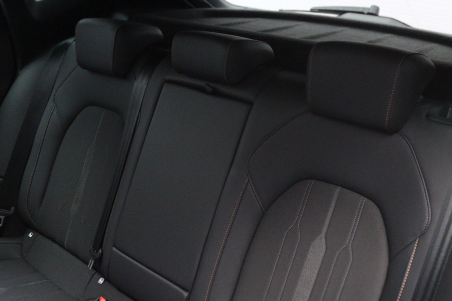 CUPRA Formentor 1.4 e-Hybrid VZ 245 PK Performance PHEV, Panoramadak, 360 Camera, Trekhaak, Stuur-Startknop