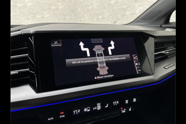 Audi Q4 e-tron 40 77 kWh S-Line #RS-Leder | Black-Edition | ACC | Sfeerverlichting | Virtual-Cockpit | Stoelverwarming | 3-Zone Clima | Virtual-Cockpit | Camera | LED | Getint Glas | Carplay | Autom. Parkeren |