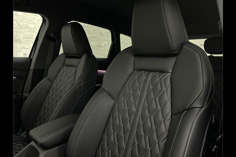 Audi Q4 e-tron 40 77 kWh S-Line #RS-Leder | Black-Edition | ACC | Sfeerverlichting | Virtual-Cockpit | Stoelverwarming | 3-Zone Clima | Virtual-Cockpit | Camera | LED | Getint Glas | Carplay | Autom. Parkeren |