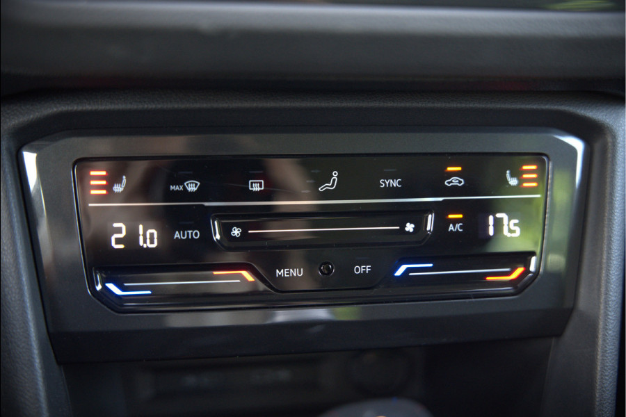Volkswagen Tiguan 1.4 TSI eHybrid Elegance Business | Stoelverwarming | Stuurverwarming | Massage | 360 Camera | iQ Light | Ambiance Verlichting | Adaptive Cruise Control | Keyless | Apple Carplay | Navigatie | SOH 96%