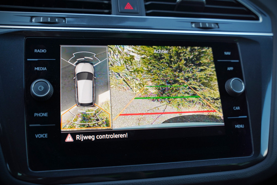 Volkswagen Tiguan 1.4 TSI eHybrid Elegance Business | Stoelverwarming | Stuurverwarming | Massage | 360 Camera | iQ Light | Ambiance Verlichting | Adaptive Cruise Control | Keyless | Apple Carplay | Navigatie | SOH 96%