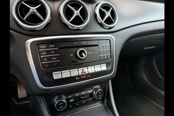 Mercedes-Benz GLA 180 Business Solution | Automaat | Trekhaak | Elek. Kofferklep | Camera |