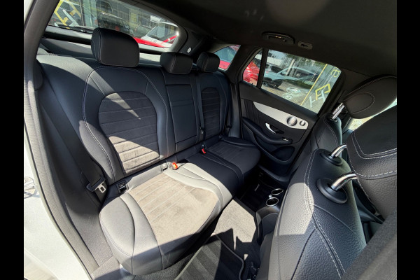 Mercedes-Benz GLC 200 4MATIC Premium Plus, AMG, Burmester, CarPlay, 19 inch, trekhaak