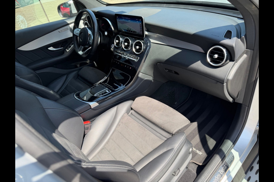 Mercedes-Benz GLC 200 4MATIC Premium Plus, AMG, Burmester, CarPlay, 19 inch, trekhaak