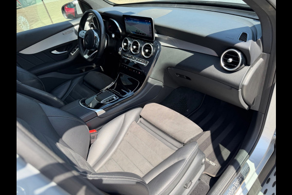 Mercedes-Benz GLC 200 4MATIC Premium Plus, AMG, Burmester, CarPlay, 19 inch, trekhaak