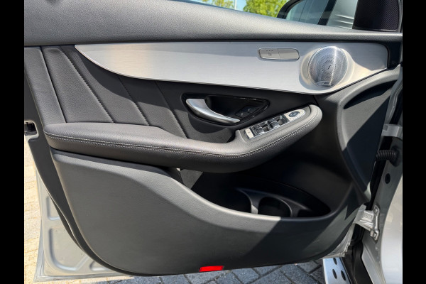 Mercedes-Benz GLC 200 4MATIC Premium Plus, AMG, Burmester, CarPlay, 19 inch, trekhaak