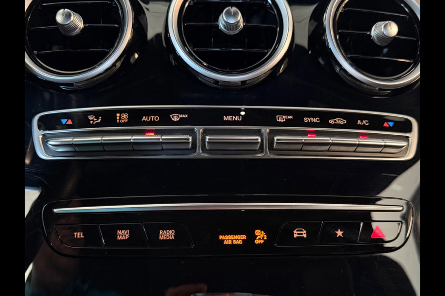 Mercedes-Benz GLC 200 4MATIC Premium Plus, AMG, Burmester, CarPlay, 19 inch, trekhaak