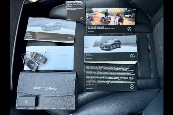 Mercedes-Benz GLC 200 4MATIC Premium Plus, AMG, Burmester, CarPlay, 19 inch, trekhaak