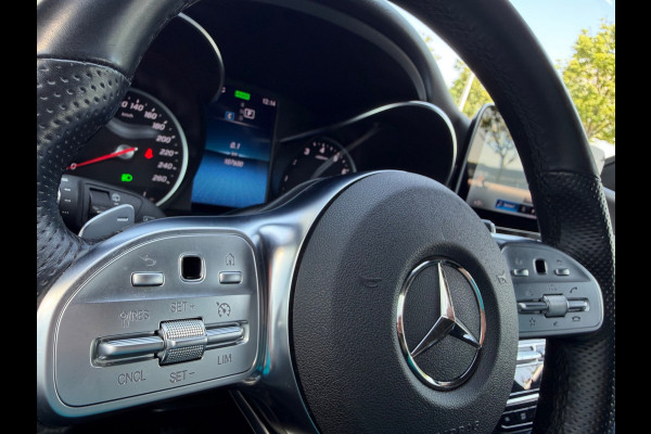 Mercedes-Benz GLC 200 4MATIC Premium Plus, AMG, Burmester, CarPlay, 19 inch, trekhaak