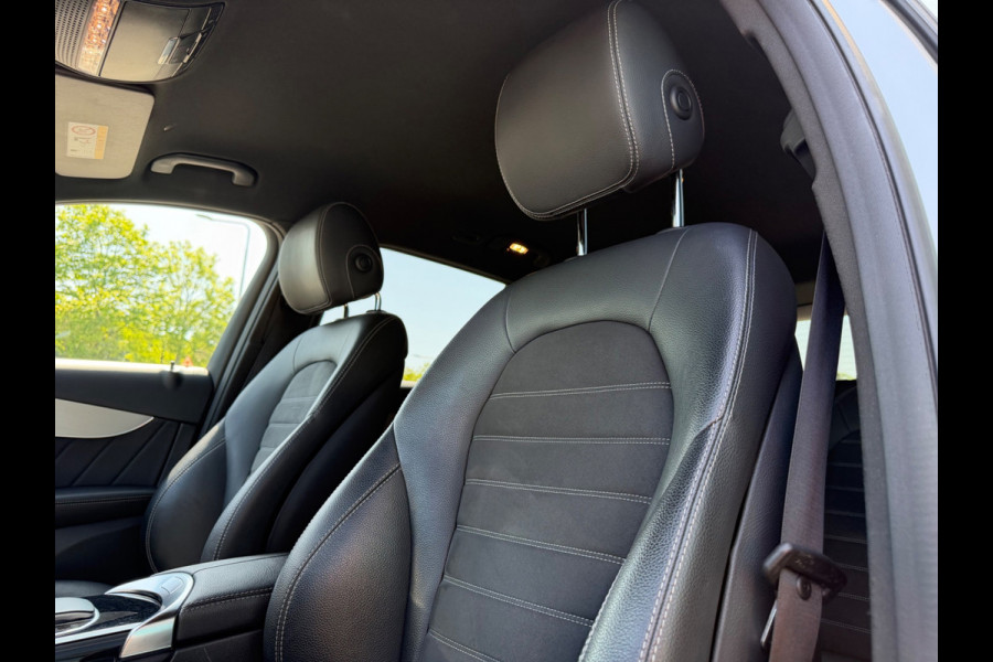 Mercedes-Benz GLC 200 4MATIC Premium Plus, AMG, Burmester, CarPlay, 19 inch, trekhaak