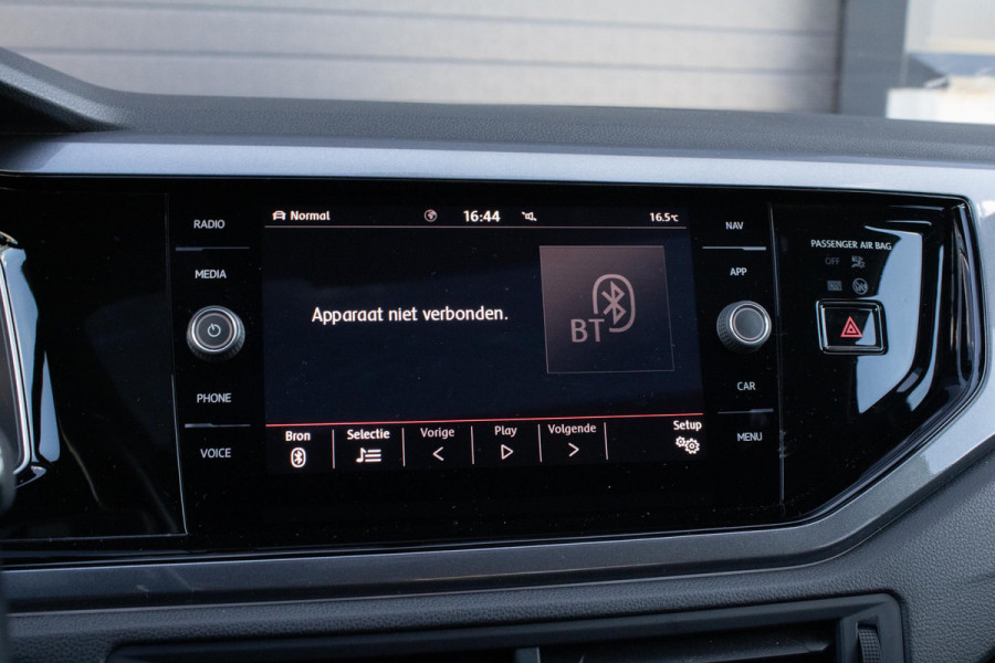 Volkswagen Polo 2.0 TSI GTI PANO Virtuele Cockpit Stoelverwarming Parkeerhulp