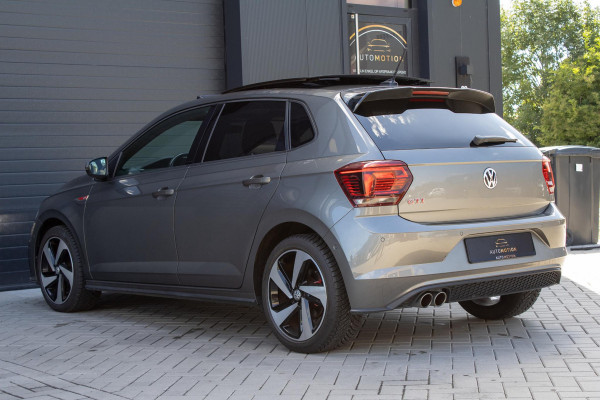 Volkswagen Polo 2.0 TSI GTI PANO Virtuele Cockpit Stoelverwarming Parkeerhulp
