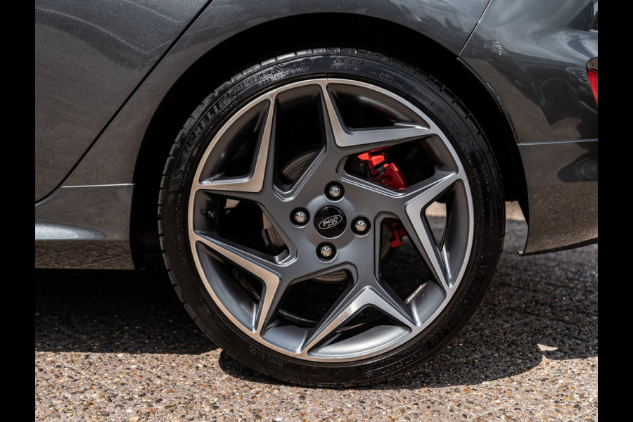 Ford Fiesta 1.5 EcoBoost 200PK ST-3 | Recaro | B&O Sound | LED | Winter Pack