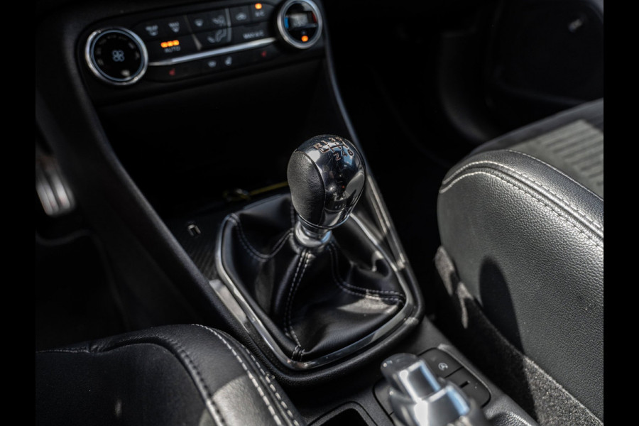 Ford Fiesta 1.5 EcoBoost 200PK ST-3 | Recaro | B&O Sound | LED | Winter Pack