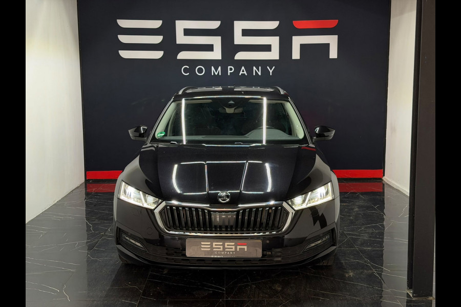 Škoda Octavia Combi 1.5 e-TSI Business KeylessGo Carplay LED Sfeerverlichting