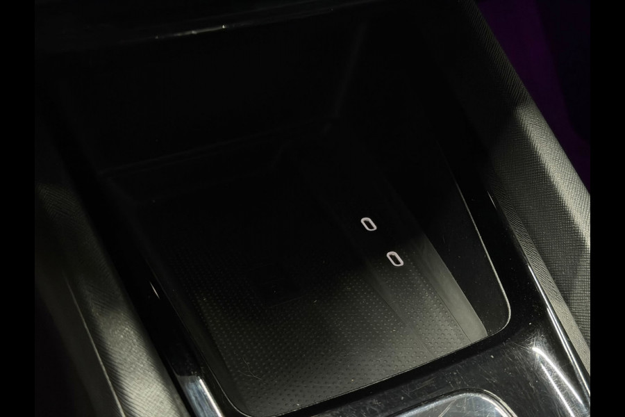 Škoda Octavia Combi 1.5 e-TSI Business KeylessGo Carplay LED Sfeerverlichting