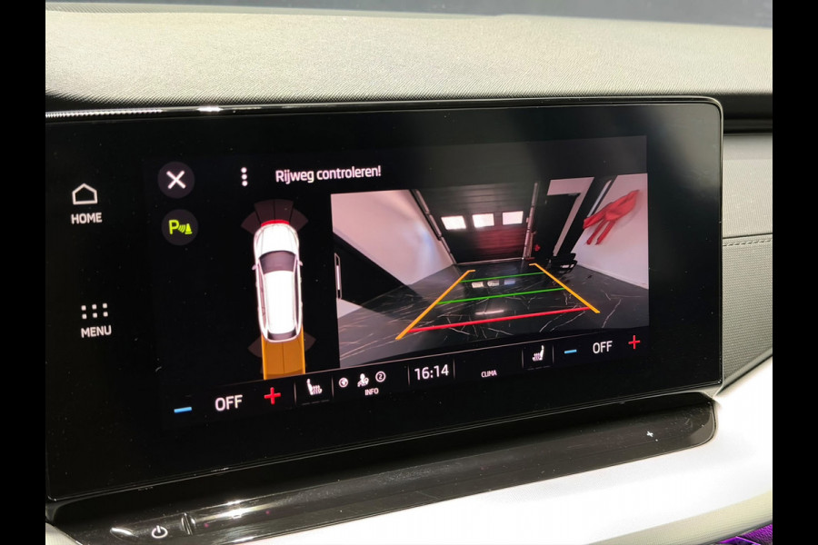 Škoda Octavia Combi 1.5 e-TSI Business KeylessGo Carplay LED Sfeerverlichting