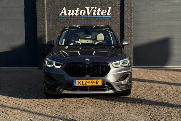 BMW X1 xDrive25e | Leder | Camera | Head-Up | Groot Navi | LED | Elektrische Klep