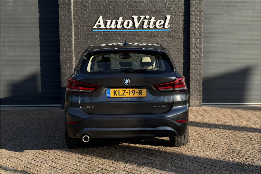 BMW X1 xDrive25e | Leder | Camera | Head-Up | Groot Navi | LED | Elektrische Klep