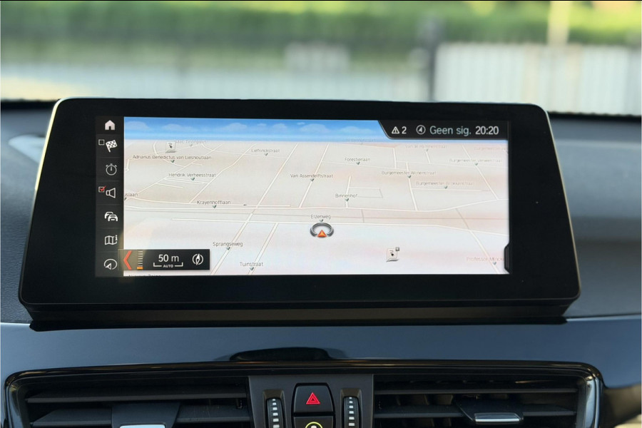 BMW X1 xDrive25e | Leder | Camera | Head-Up | Groot Navi | LED | Elektrische Klep