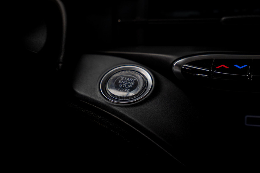 Fiat 500 24 kWh 3- Fase SOH: 93,8% Navi Airco LED Cruise C. Carplay Stoelverwarming LM velgen BTW auto