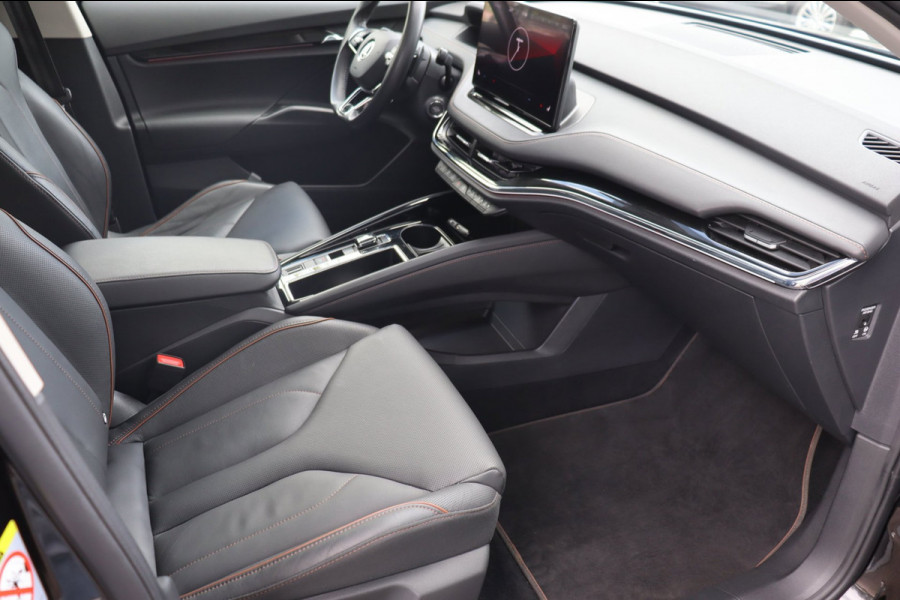 Škoda ENYAQ iV 60 Sportline schuifdak el.trekhaak camera's leer+mem+vw org.NL 93,53% travel assist