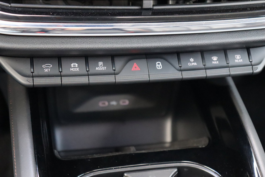 Škoda ENYAQ iV 60 Sportline schuifdak el.trekhaak camera's leer+mem+vw org.NL 93,53% travel assist