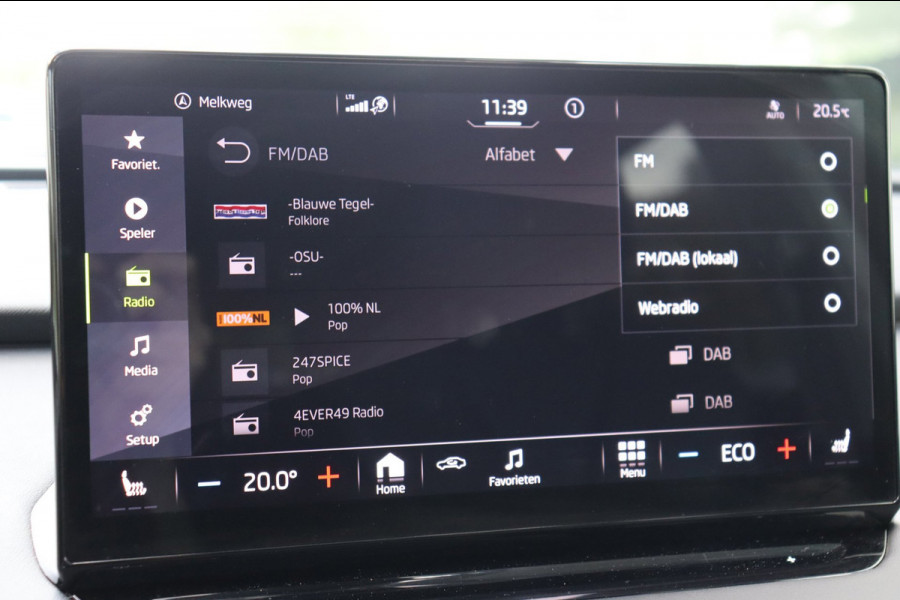 Škoda ENYAQ iV 60 Sportline schuifdak el.trekhaak camera's leer+mem+vw org.NL 93,53% travel assist