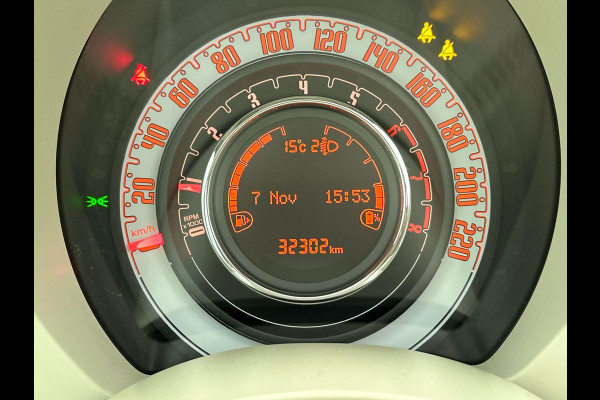 Fiat 500C 1.0 Hybrid Dolcevita Cabriolet Climate Control Sportstoelen Parkeersensoren achter Cruise Control DAB Lichtmetalen Velgen