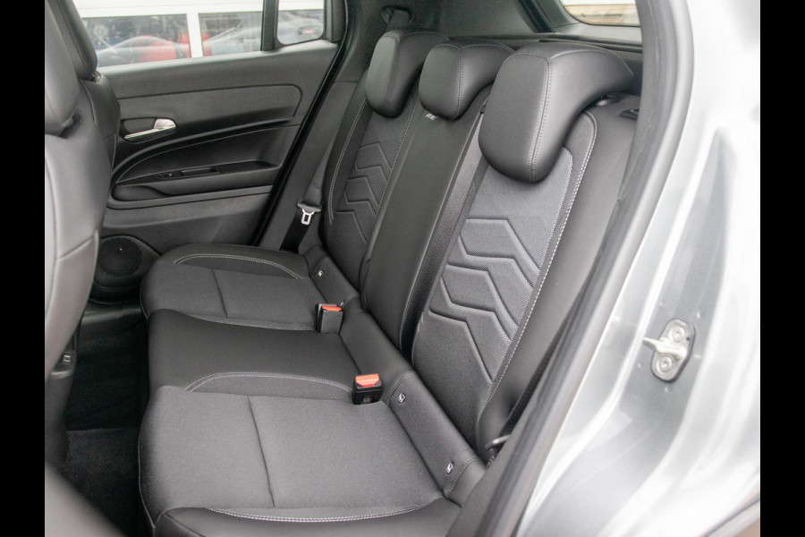 Jeep Avenger 1.2 e-Hybrid Black Edition | Infotainment&Conv. Pack | Winter Pack | Bicolore