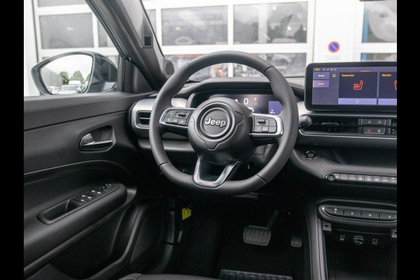 Jeep Avenger 1.2 e-Hybrid Black Edition | Infotainment&Conv. Pack | Winter Pack | Bicolore