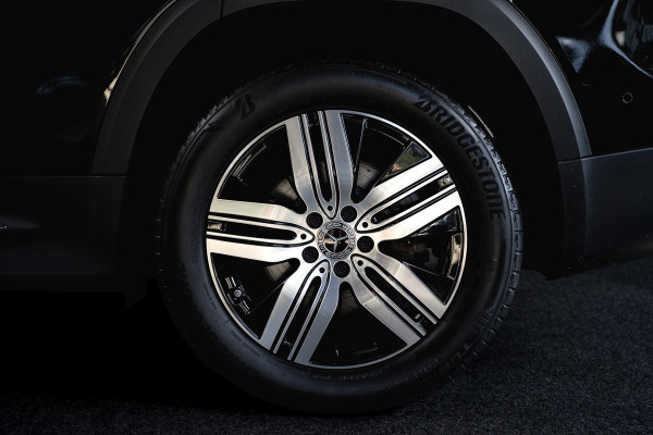 Mercedes-Benz EQB 250 Leer Navi 360° Camera Stoelverwarming PTS LM velgen Zwarte binnenhemel Elektr. bedienbare achterklep BTW auto!  SOH: 96,9%
