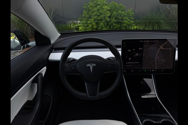 Tesla Model 3 Long Range AWD 75 kWh NAVI | LEDER | CAMERA | LED | CR CONTROL