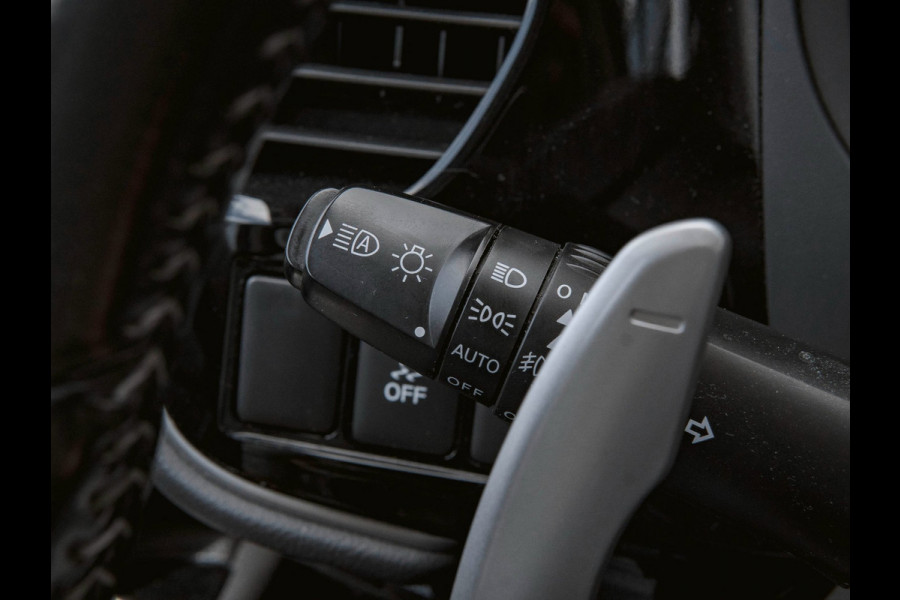 Mitsubishi Outlander 2.0 PHEV Premium | TREKHAAK | PANO | LEDER | 360 CAMERA