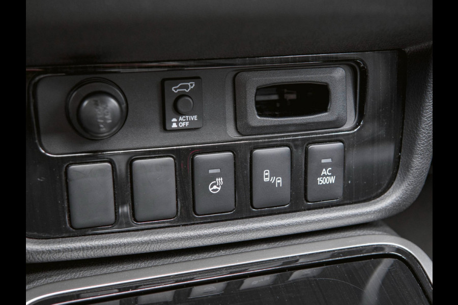 Mitsubishi Outlander 2.0 PHEV Premium | TREKHAAK | PANO | LEDER | 360 CAMERA