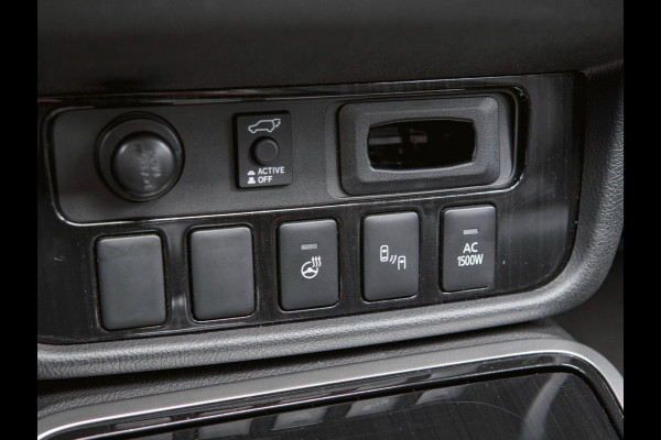 Mitsubishi Outlander 2.0 PHEV Premium | TREKHAAK | PANO | LEDER | 360 CAMERA